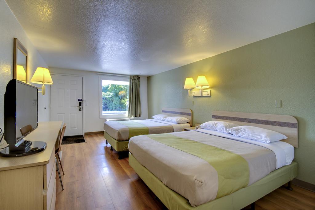 Rodeway Inn Baltimora Esterno foto